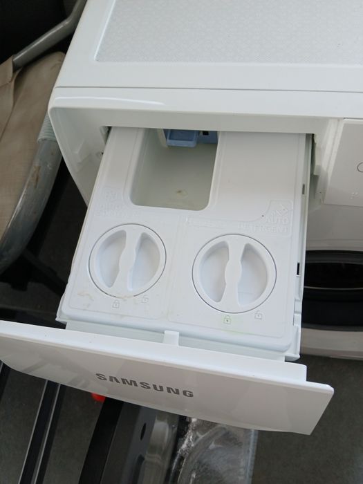 Maquina de lavar roupa Samsung