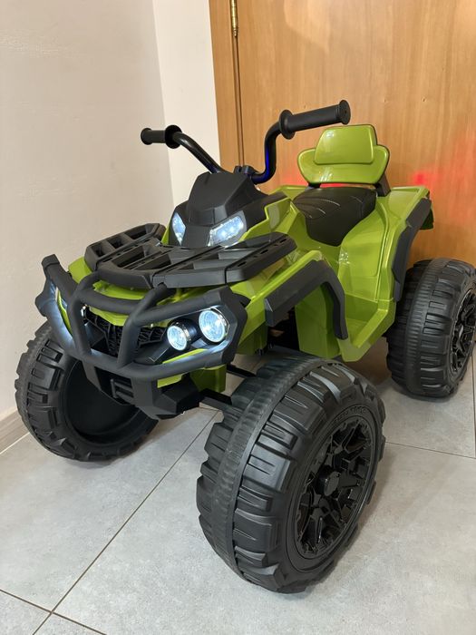 Quad na akumulator NOWY Elektryczny pojazd auto dla dzieci