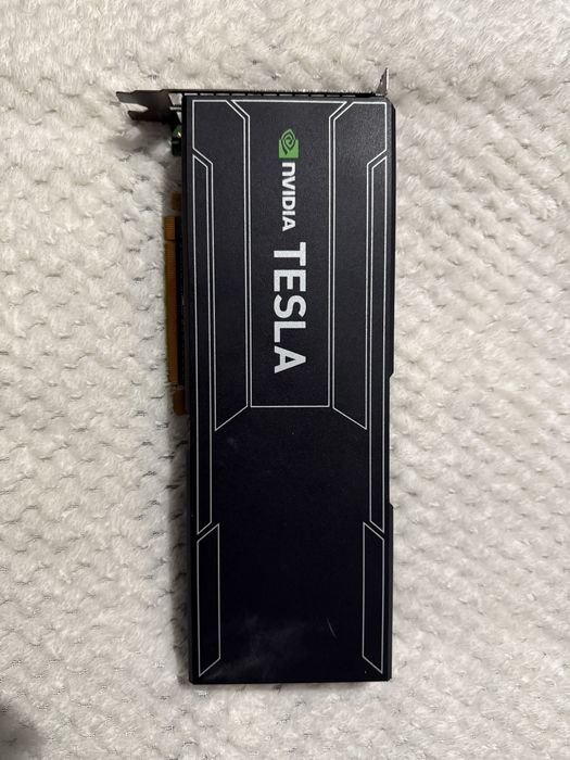 HP Z840 Workstation – pełen zestaw z 3 kartami graficznymi