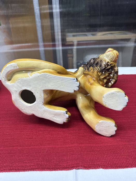 Dois imponentes Leões