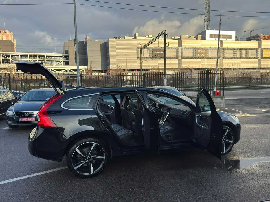 Volvo V60, 2.0 дизель, 2011 рік