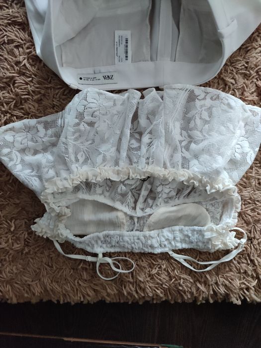 Широкі білі брюки zara. Білі штани zara. Белые штаны zara