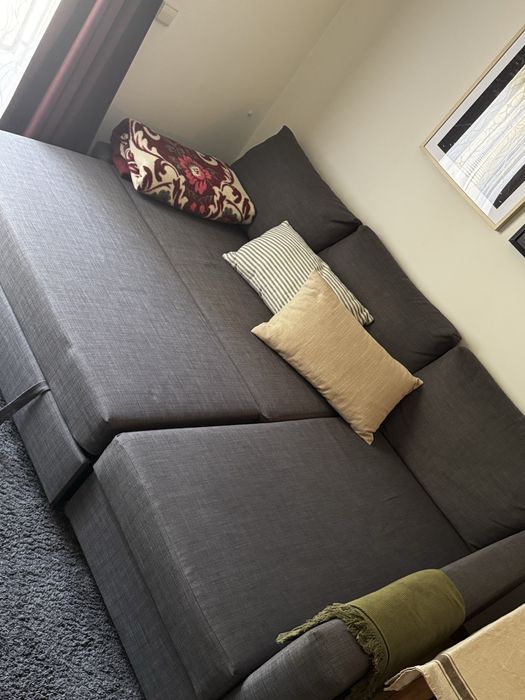 Sofa cama com arrumacao