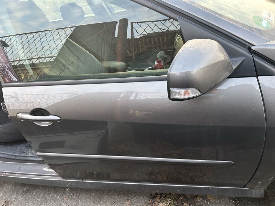 Drzwi laguna III kombi kolor TEKND