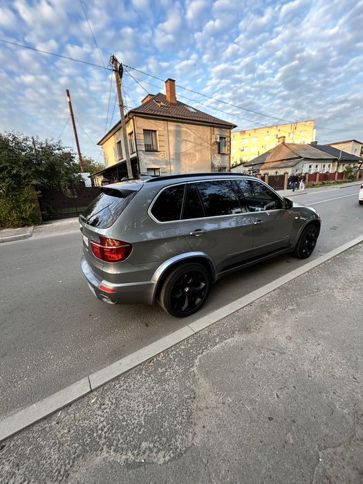 Продам BMW X5 e70 / 40d m paket!
