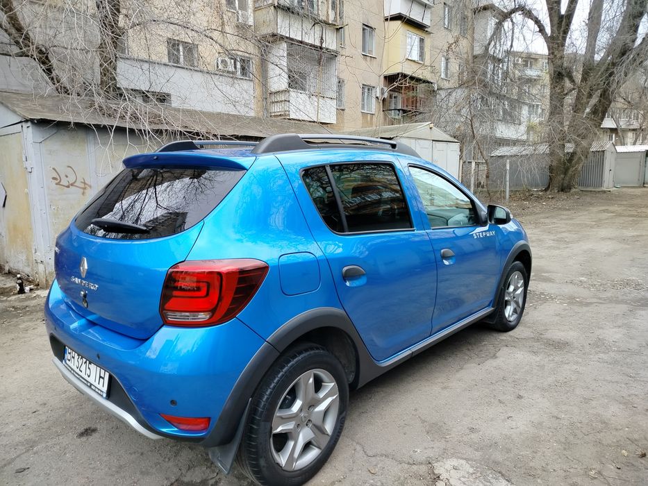 Продам легковой автомобиль