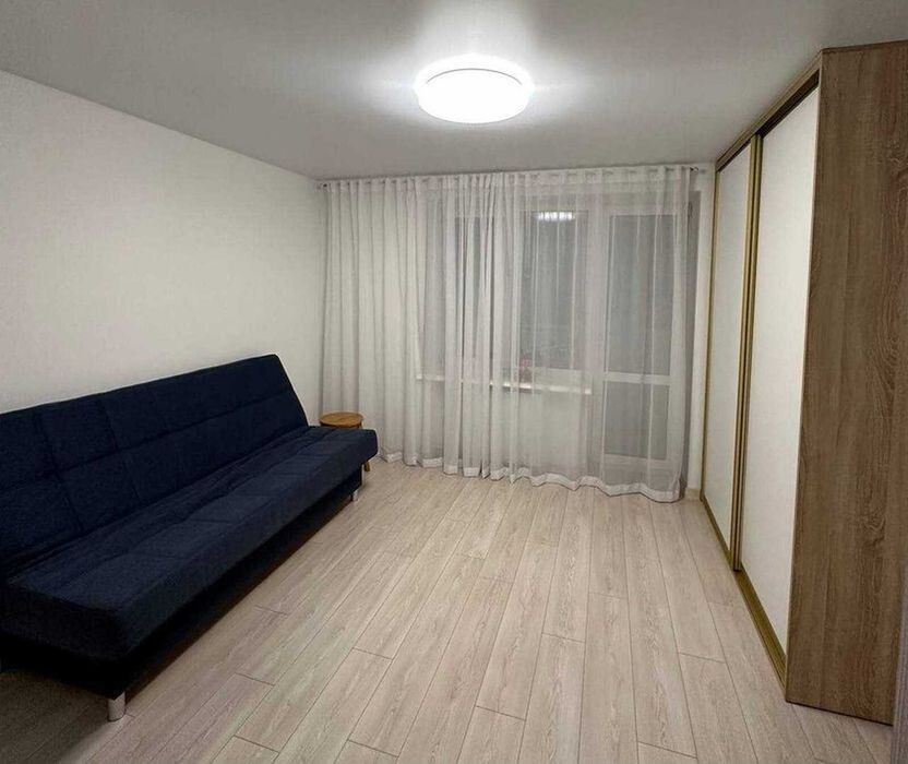 Продається 2-кімнатна квартира на Озерній з євроремонтом — 70 м², вул. Лісогринівецька