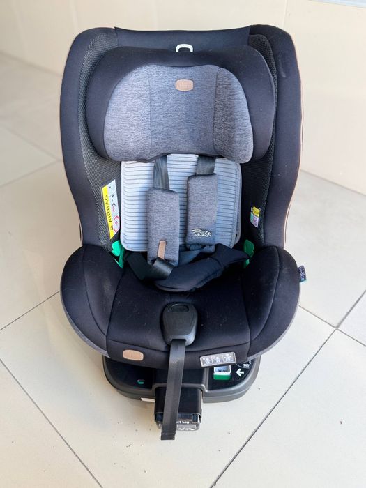 Автокрісло Chicco NextFit