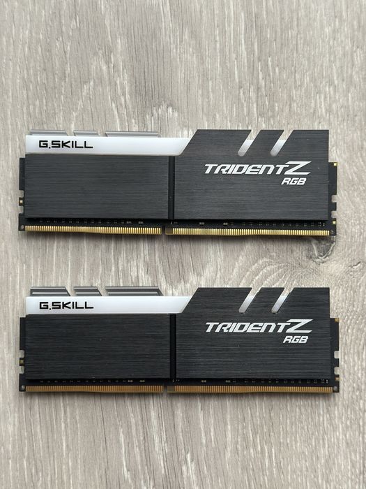 Оперативная память G.Skill 64 GB 2x32GBDDR4 3600 MHz Trident Z RGB