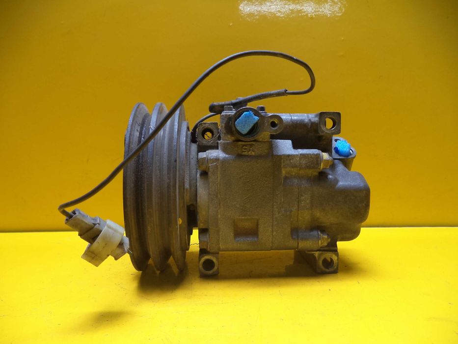 Компрессор кондиционера Mazda 626 Mazda 323F Mazda Premacy  (2,0 D)