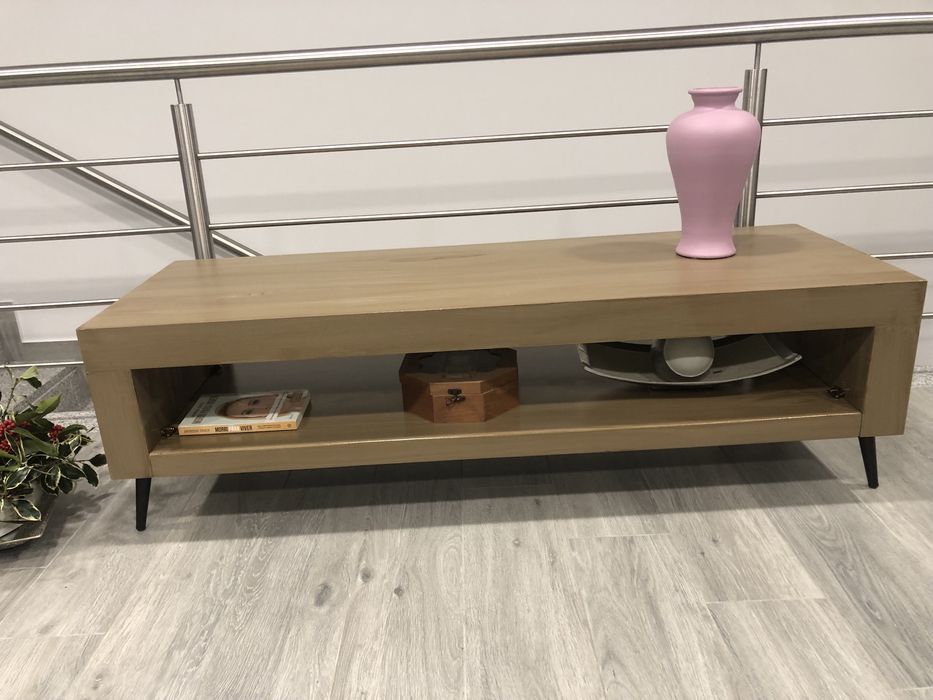 Movel Tv madeira macica