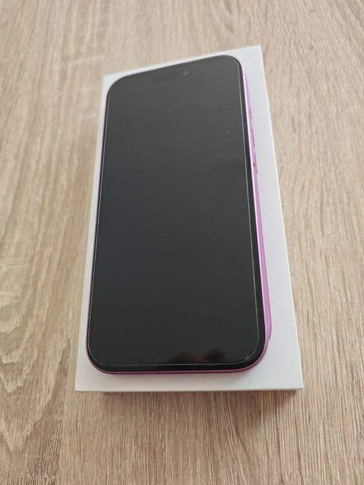iPhone 16 różowy stan idealny