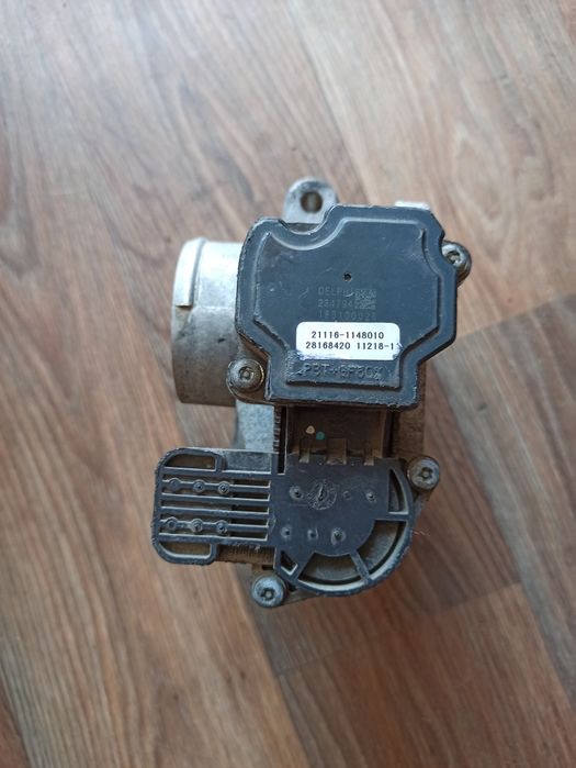 Продам дросельну заслінку для Ваз