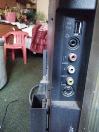 Telewizor Philips  z Ambilight32cale