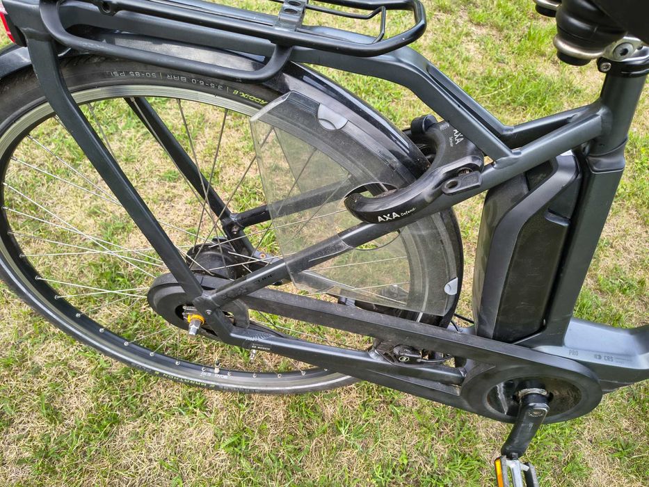 Rower elektryczny Cube