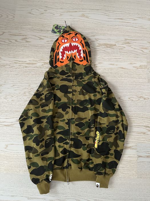 Зіпка bape нова