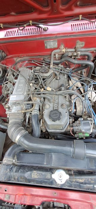 Toyota 4Runner - 2.4 EFI - 1986
