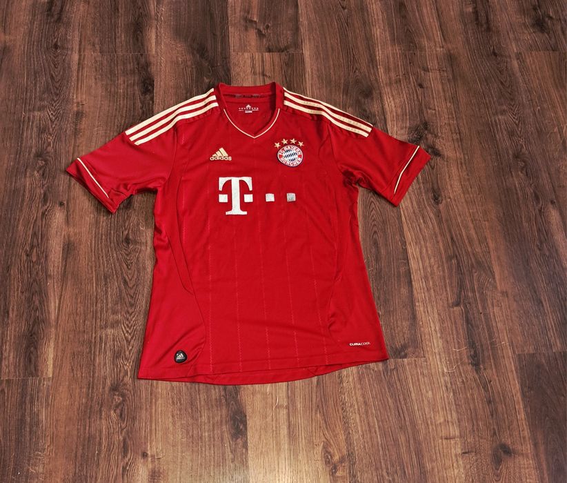 чоловіча унікальна футбольна футболка jersey BAYERN MUNCHEN 2011-2013 N 10 Robben оригінал
