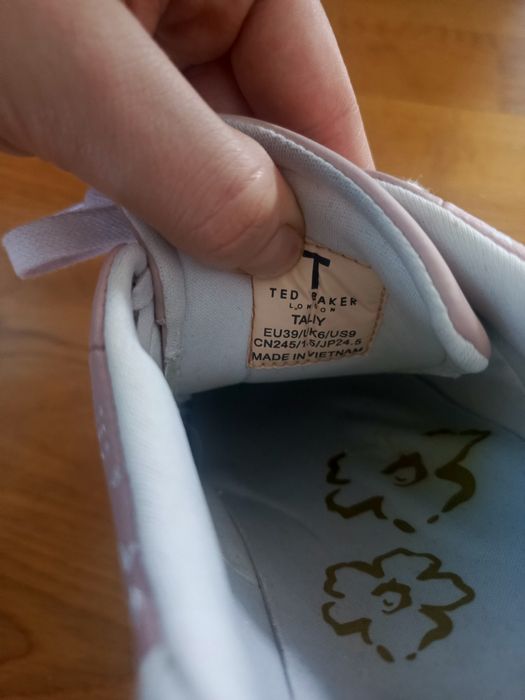 Buty skórzane Ted Baker