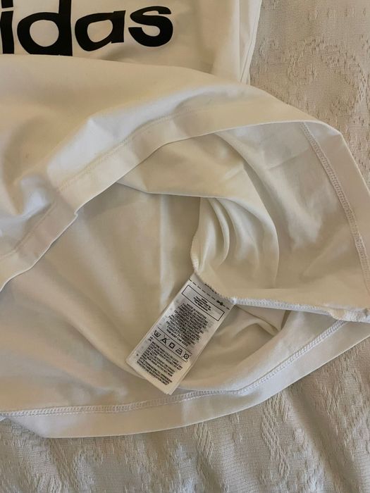 T-shirt  ADIDAS.