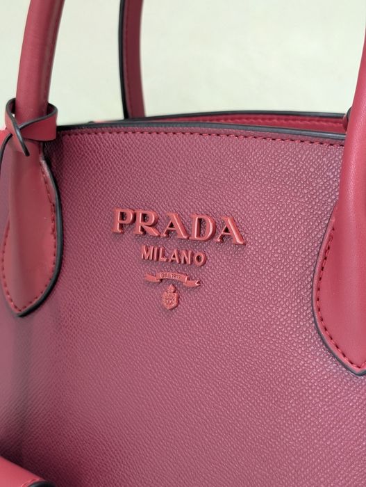 Сумка Prada Прада