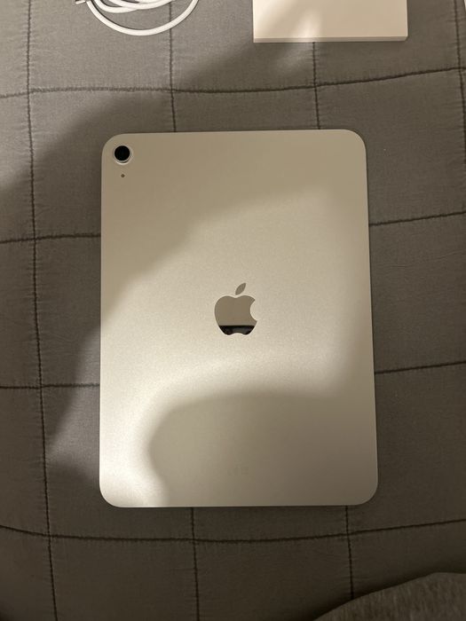 Ipad A16 silver 11”