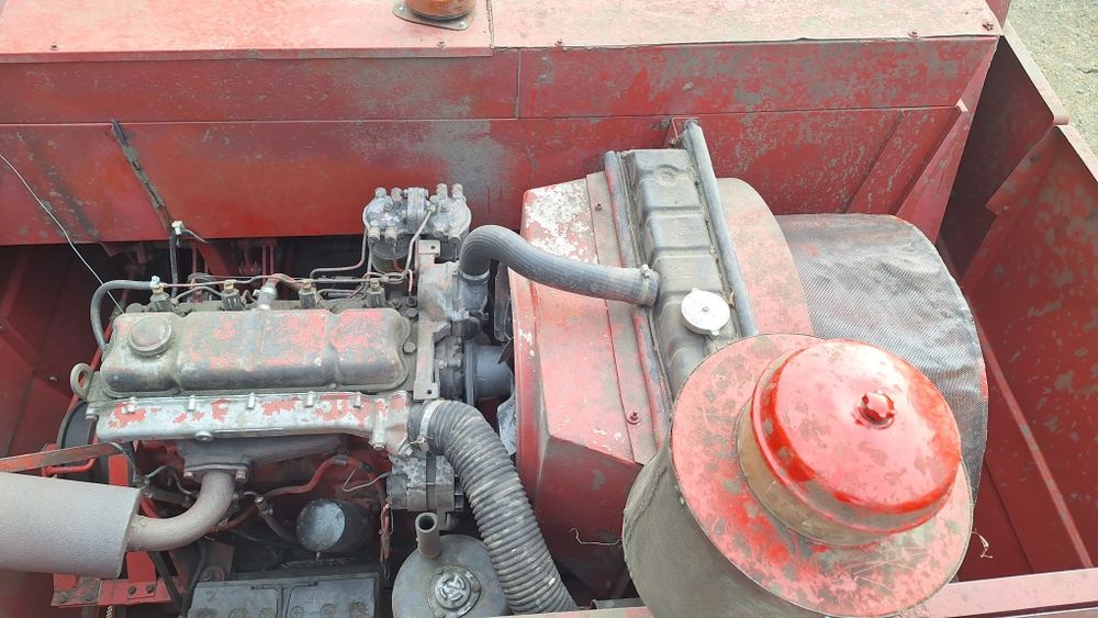 Kombajn Massey Ferguson 487