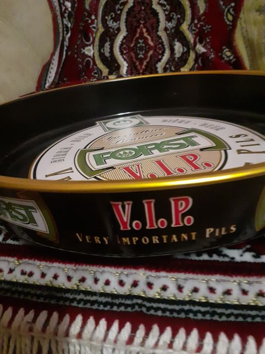 Продам тацю/поднос/