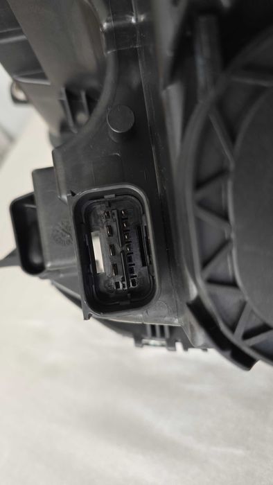 Farol Esquerdo Magneti Marelli - MINI R56 R57 - NOVO