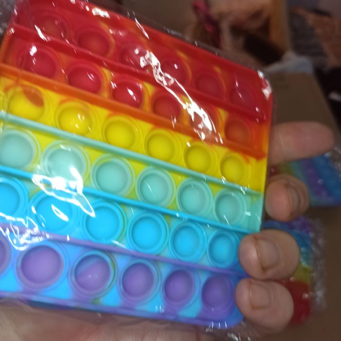 Игрушка поп ИТ антистресс для детей всех возрастов пупырка цветная