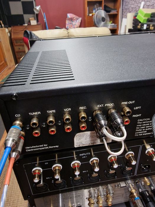 Electrocompaniet EC1 2