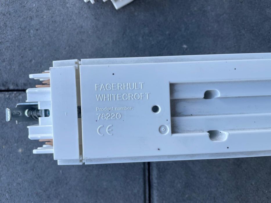 Lampy punktowe na szynie 41 sztuk białe