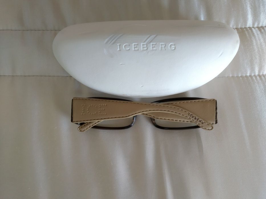Óculos Marca Iceberg e Marca Missoni.
