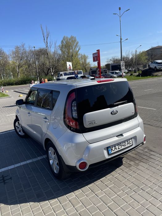 Продам киа соул kia soul 2017 1,6 80000 км
