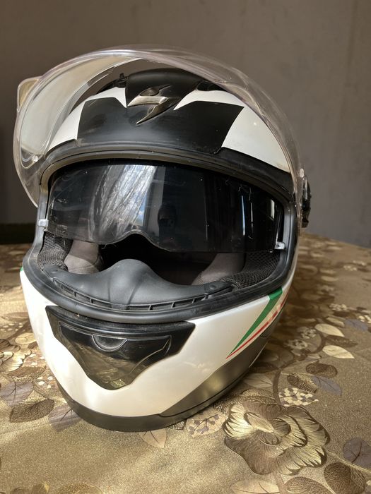 Продам шлем scorpion эхо500 с очками