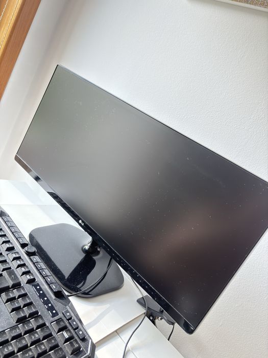 PC Gaming Completo + Monitor LG Ultrawide 24” | i5 + GTX 1050 Ti