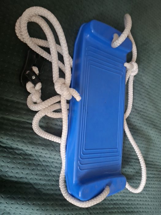 Huśtawka ogrodowa plastikowa niebieska dziecięca