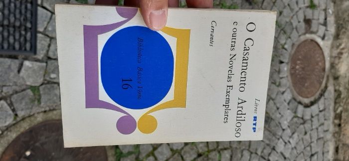 Livros RTP, da primeira edição.