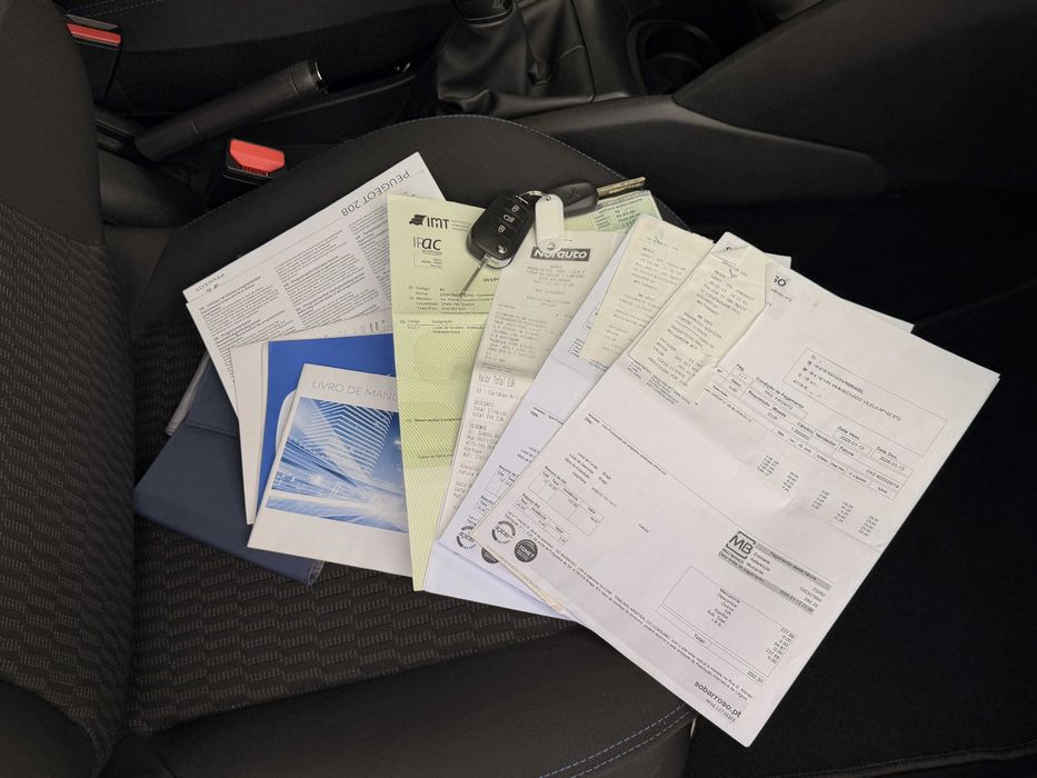 desde 165€ Mês # Peugeot 208 1.5 BlueHDi Signature 102cv # 2019/06