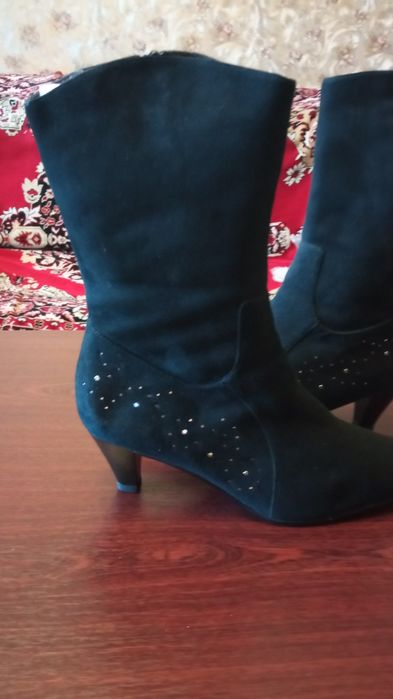 Сапоги женские,зимние