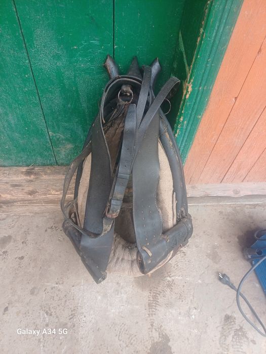 Продам хомут для коня