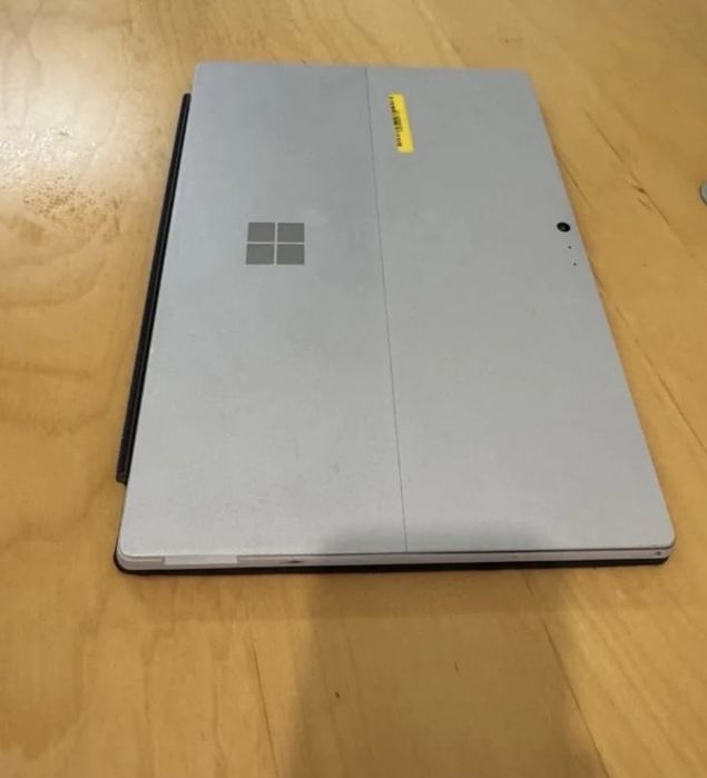 Surface 5 pro prata