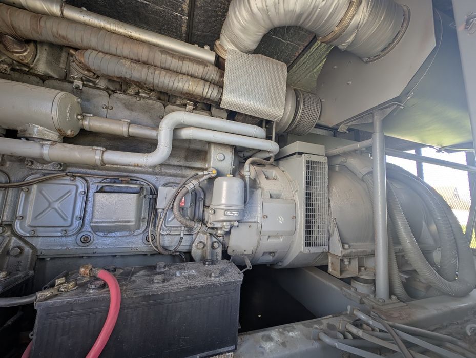 Продам генератор 272 кВт
