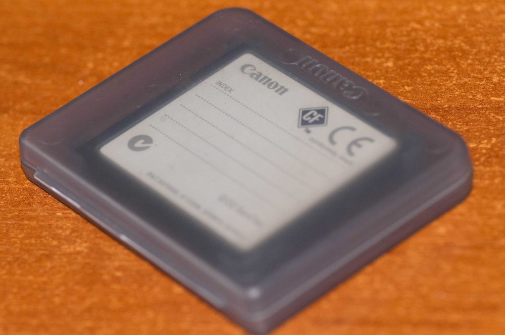 Картка пам'яті Canon Compactflash card FC-32MH