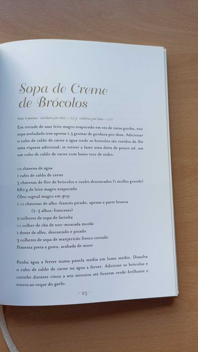 Livro "Oprah: As Receitas Favoritas" de Rosie Daley