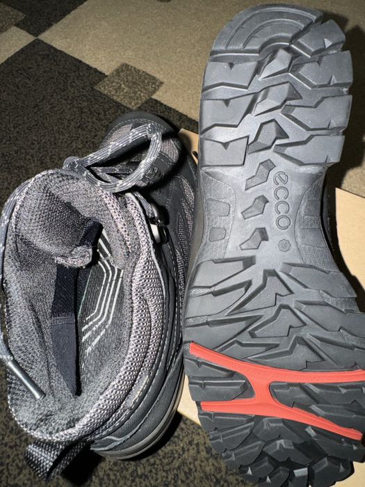 Женские ботинки  Ессо 39 размер