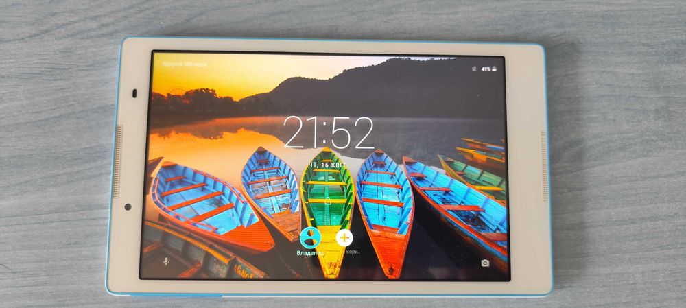 Планшет Lenovo TB3-850M