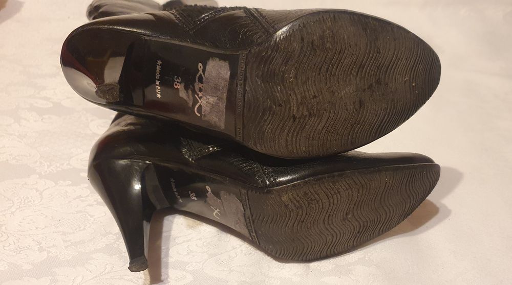 Wysokie czarne kozaki na szpilce 38 przed zakupem przeczytaj opis