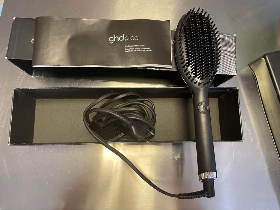 Escova de Cabelo Elétrica GHD - NOVA