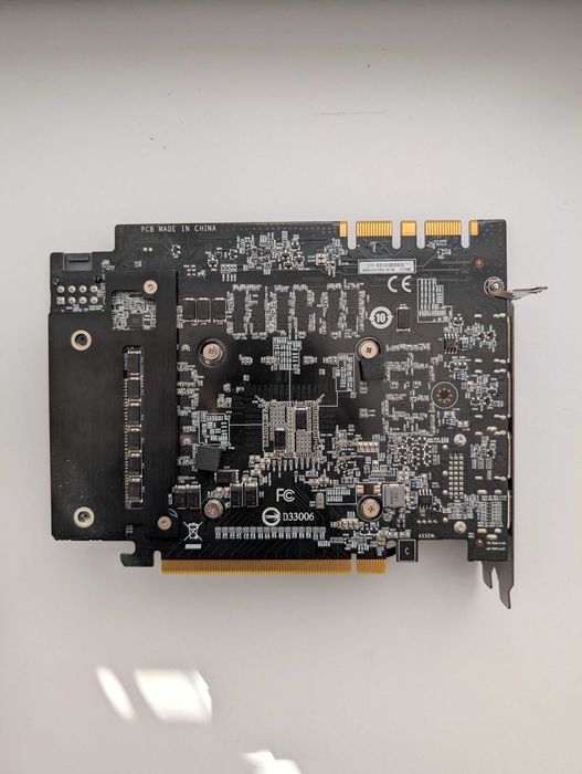 GTX 1080 Gigabyte 8gb SFF
